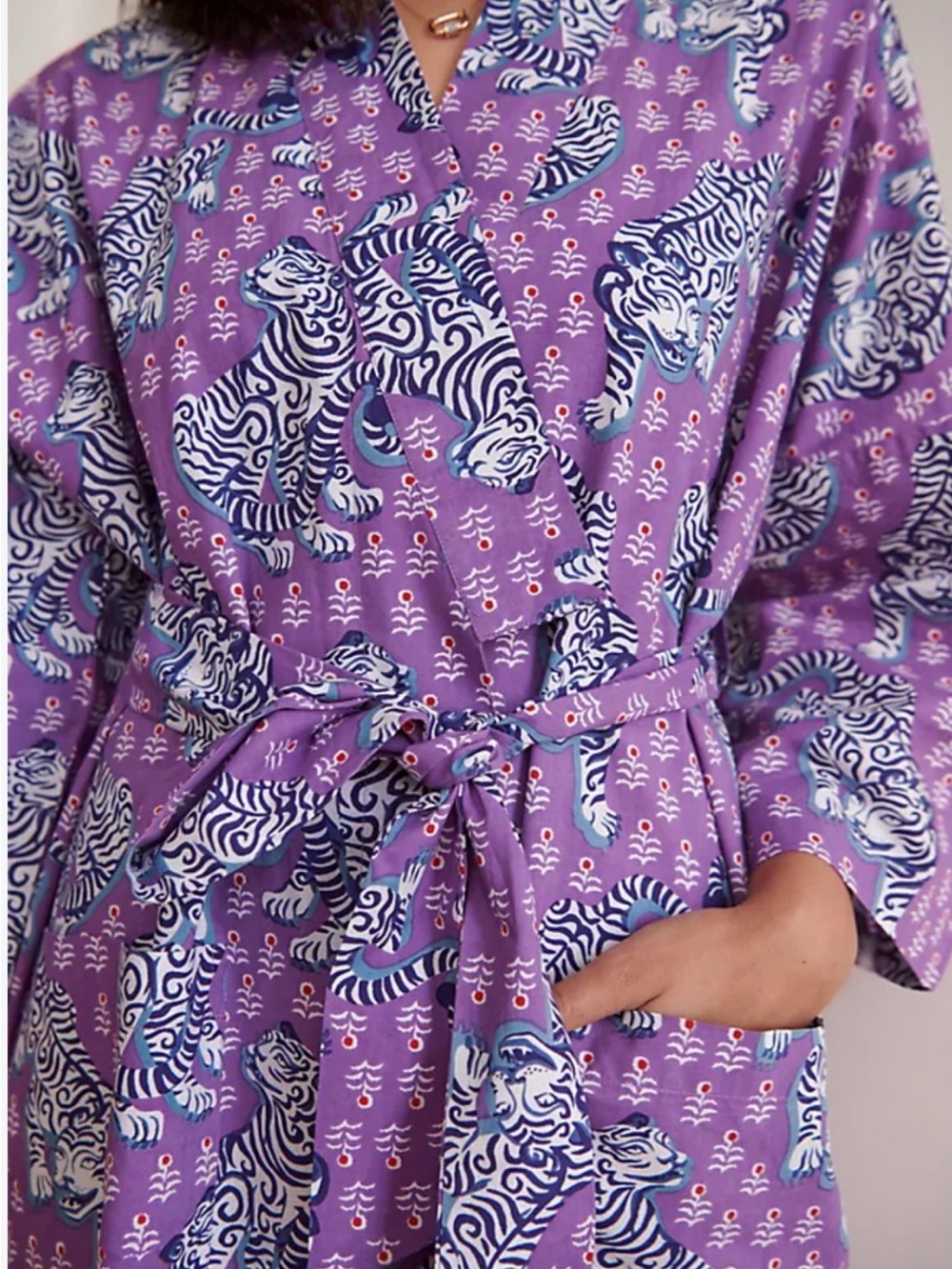 PRINTFRESH Tiger Queen Robe size Small/medium in violet - Picture 3 of 9